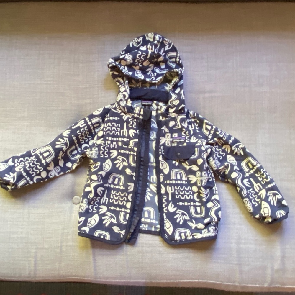 Patagonia lightweight rain jacket 3T